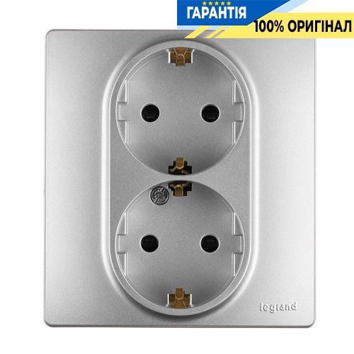 Розетка електрична 2-а з заземленням, із захисними шторками, самозатискними контактами Legrand Etika 672433, алюміній