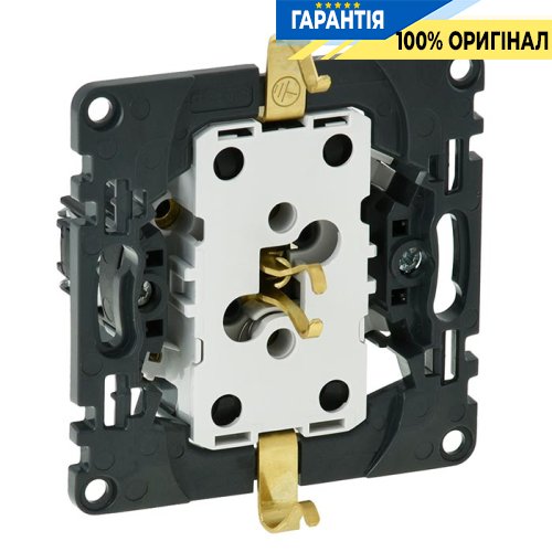 Механізм розетки із заземленням зі шторками 2-а, Legrand in'Matic 753031, самозатискні клеми